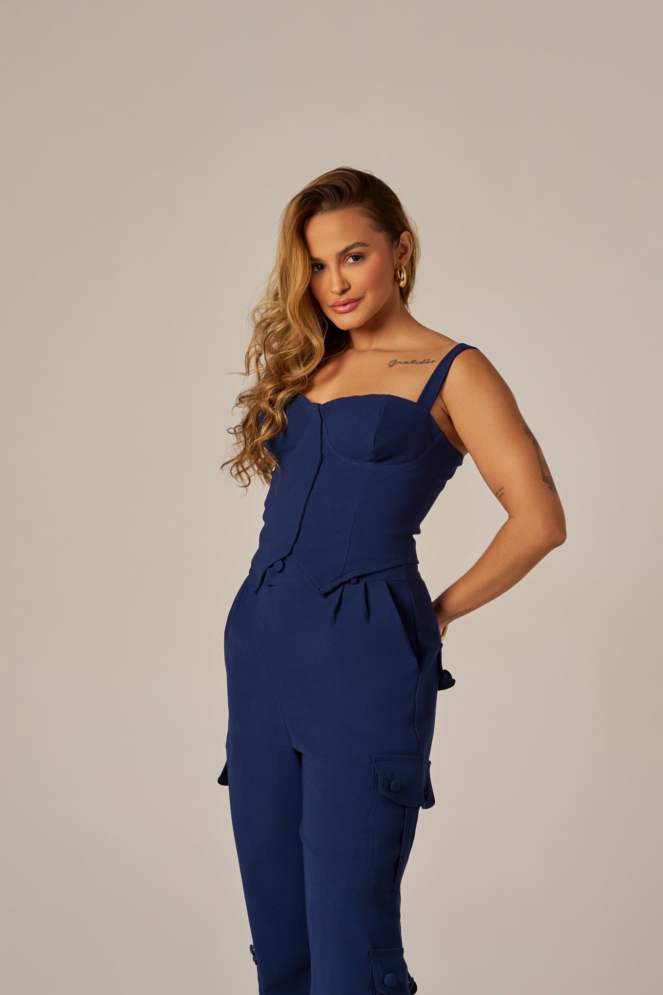 CALÇA WIDELEG BOLSOS CARGO