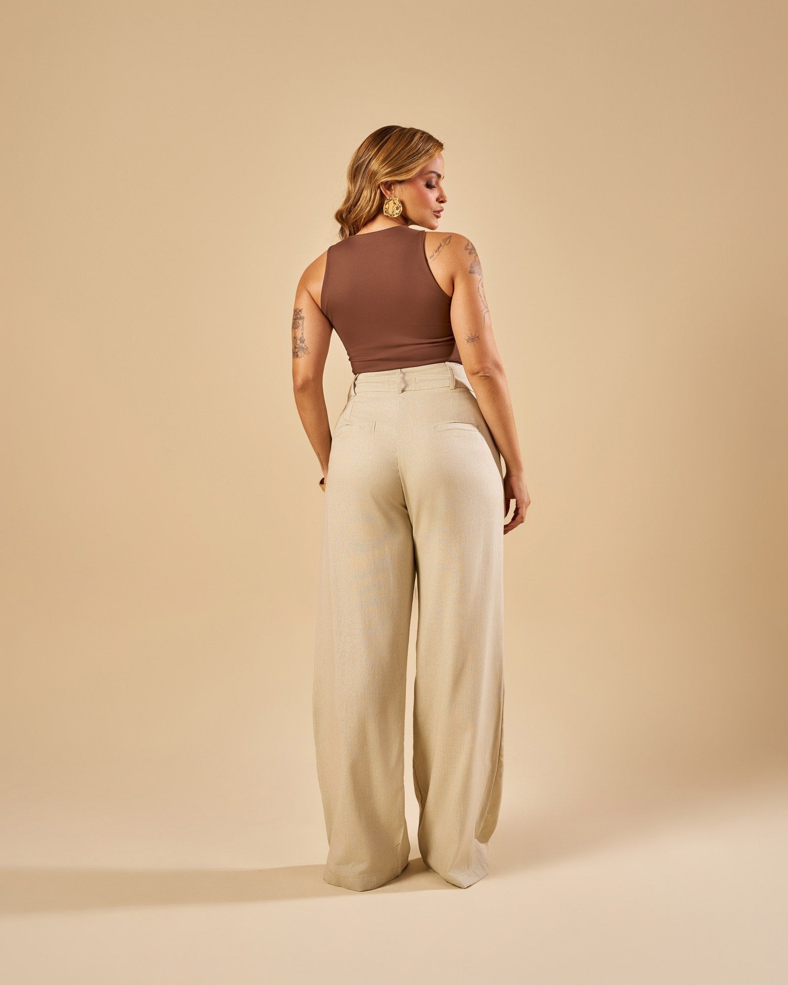 CALÇA RETA ALFAIATARIA DE LINHO