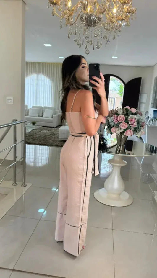 Macacão Elegância – Modernidade e Sofisticação em Uma Peça Única