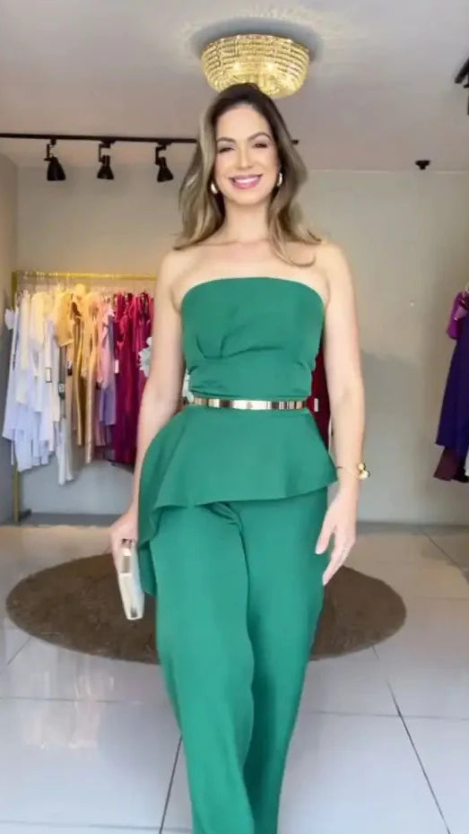 Macacão Eva – Sofisticação com Toque Moderno!