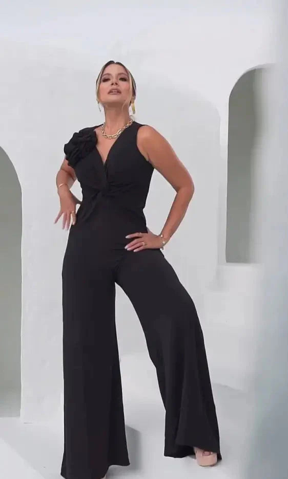 Macacão Noir Elegance - Sofisticação em Cada Detalhe