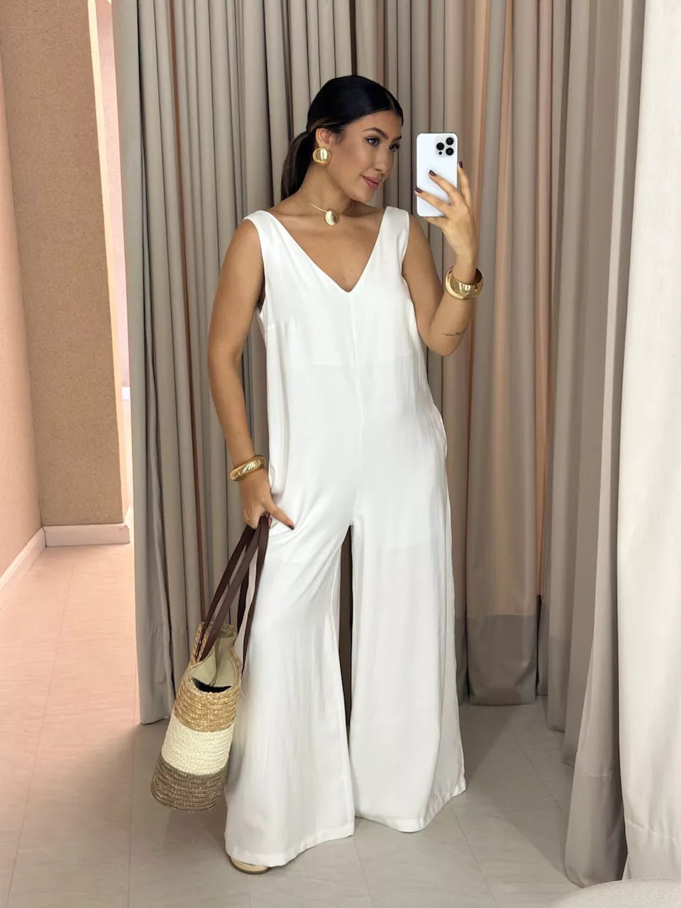 Macacão Olívia | Modelagem Soltinha com Faixa *Últimas Unidades*