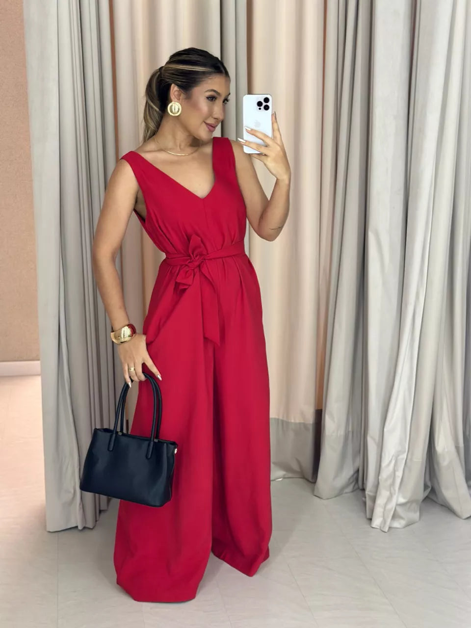 Macacão Olívia | Modelagem Soltinha com Faixa *Últimas Unidades*