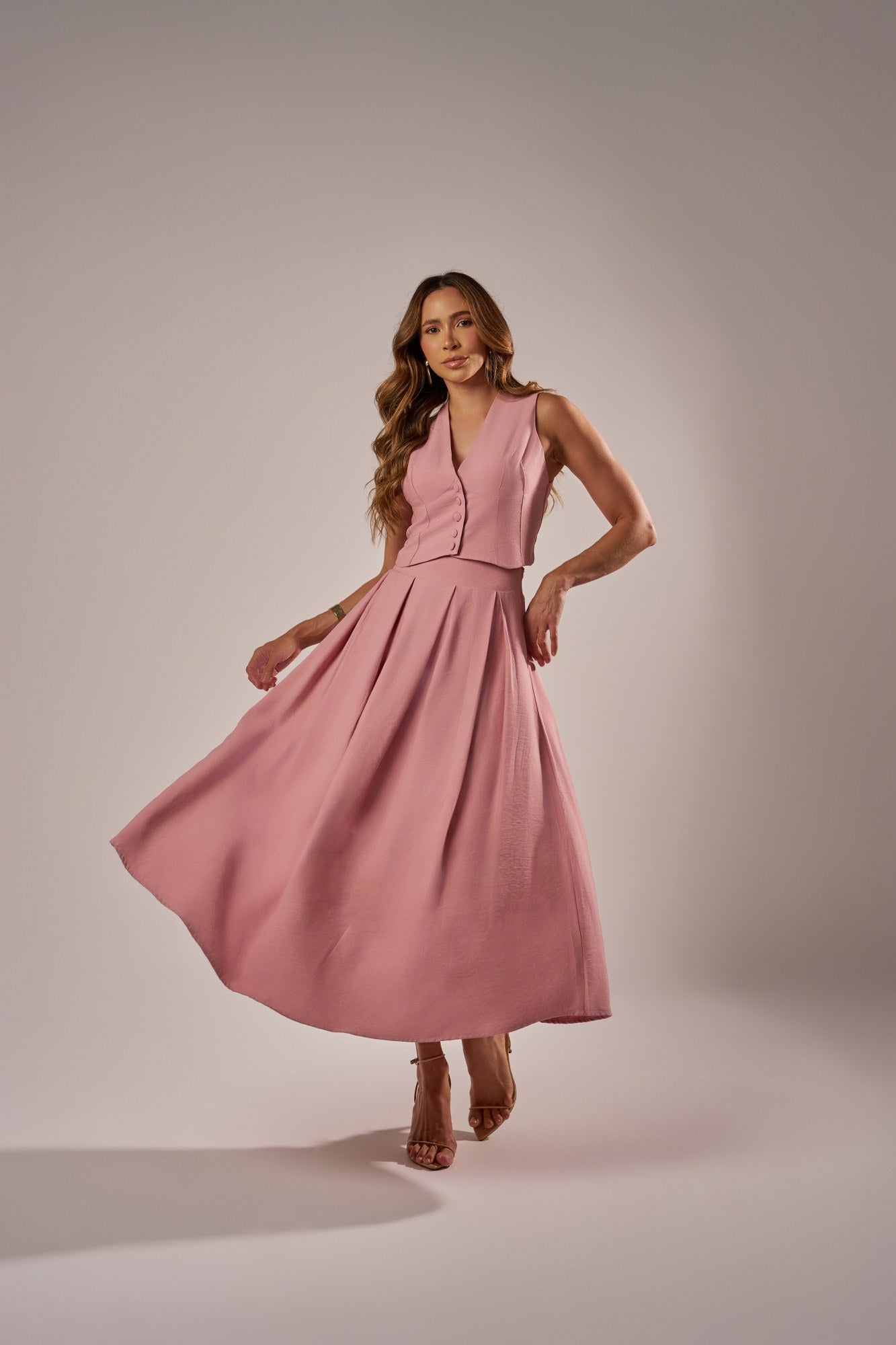 CROPPED ALFAIATARIA RECORTES COM BOTÕES