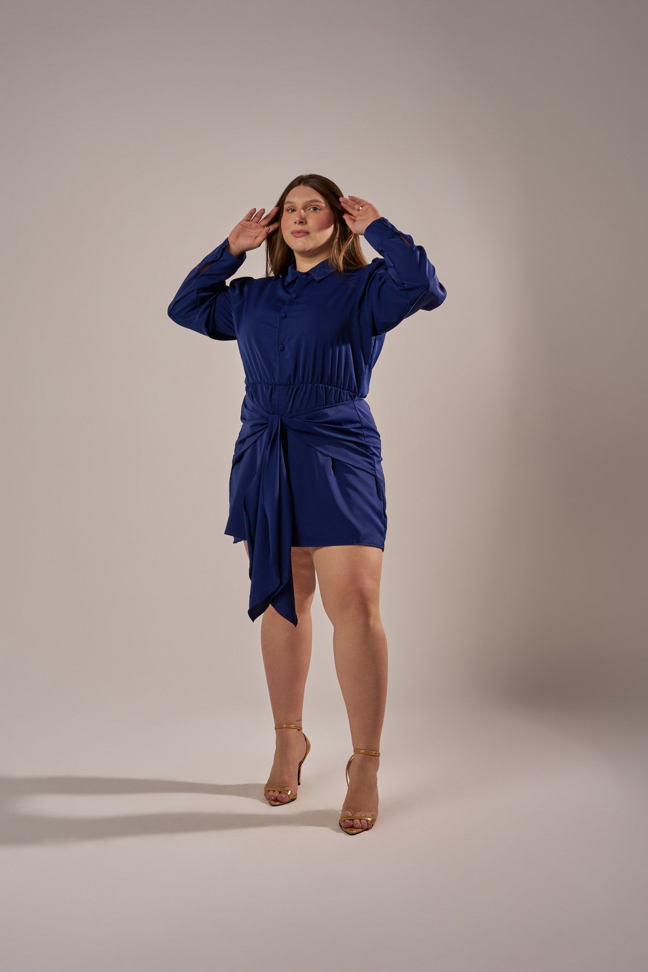 VESTIDO CURTO CHEMISE COM AMARRAÇÃO