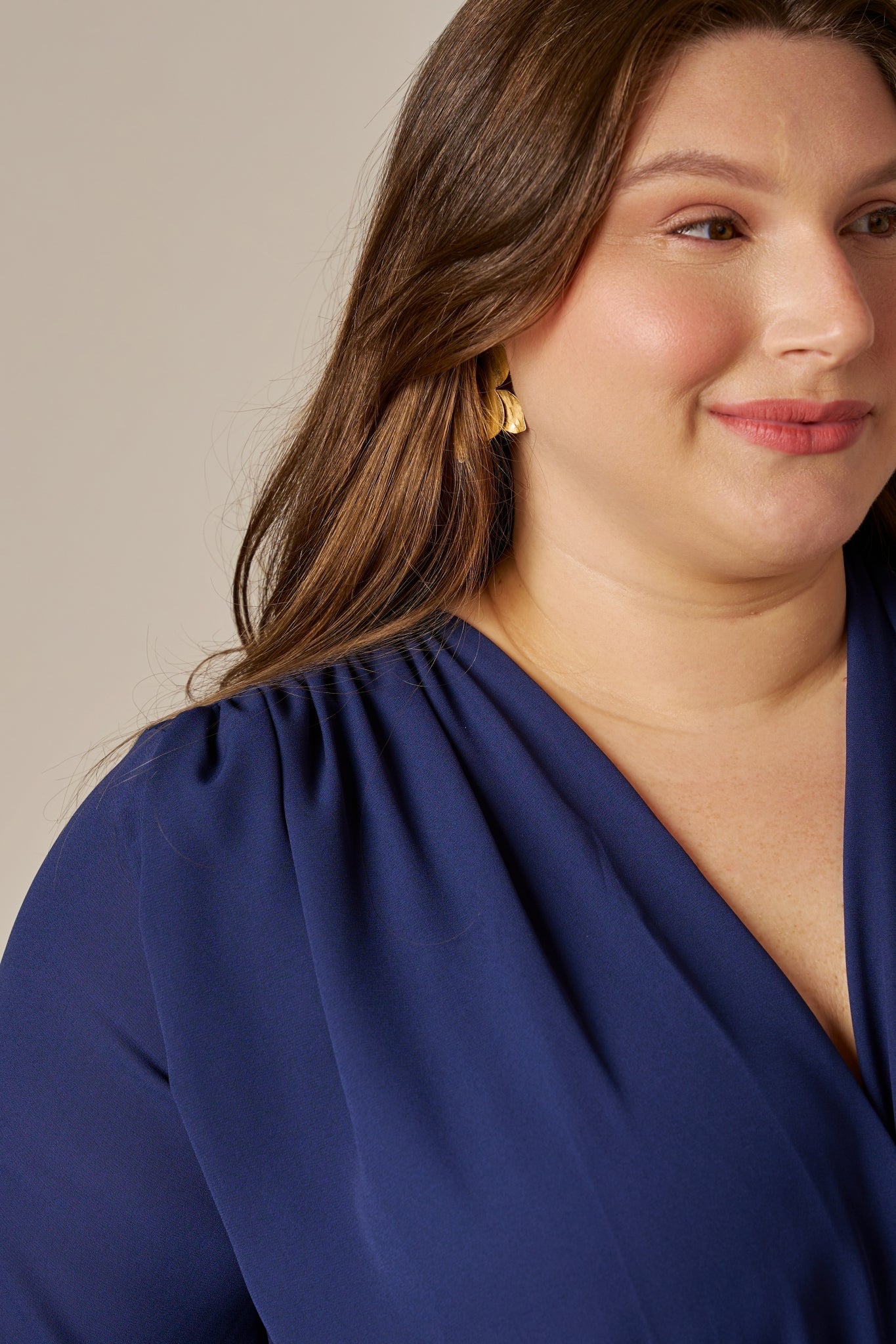 VESTIDO CURTO MANGAS BUFANTES