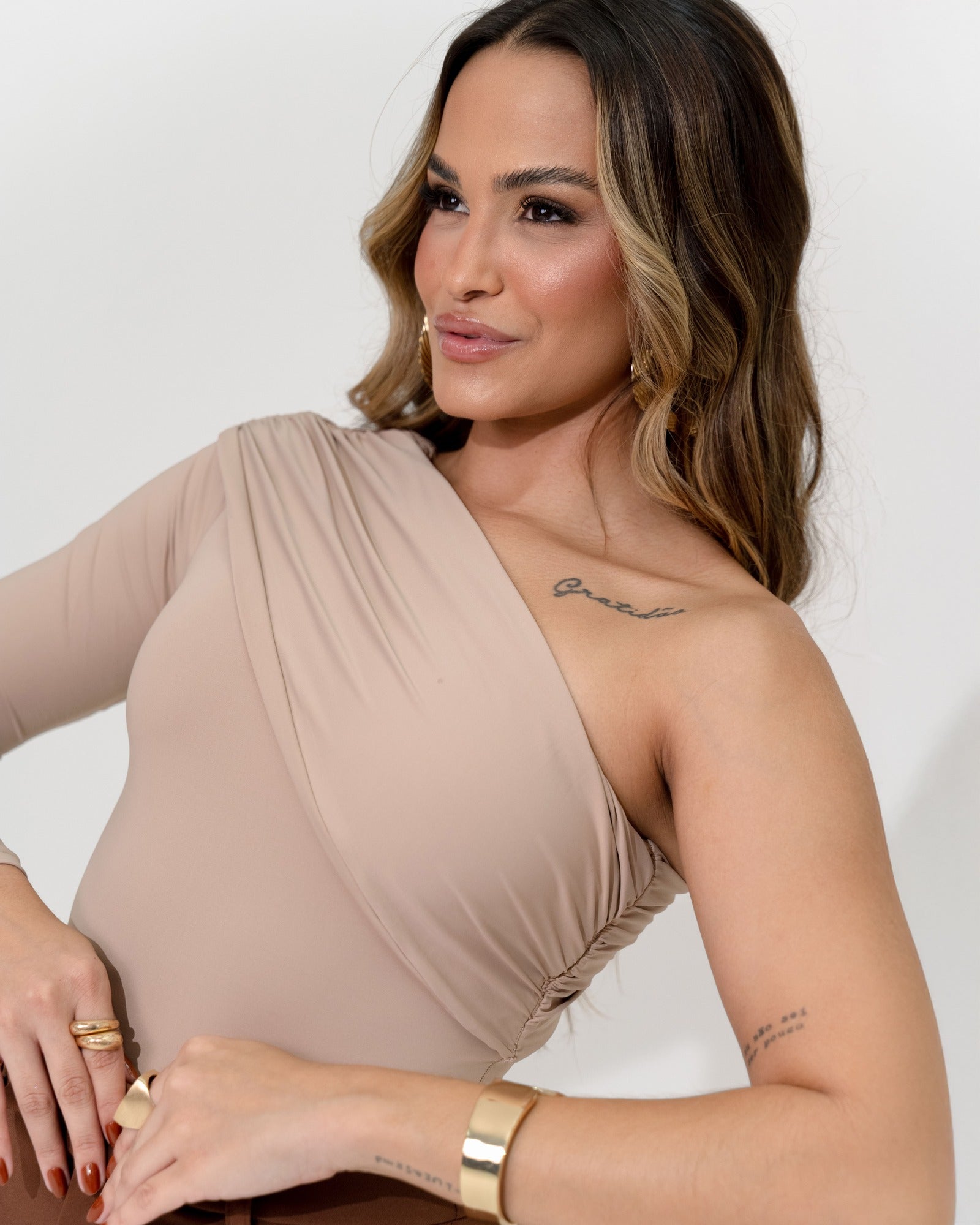 BODY OMBRO ÚNICO DRAPEADO