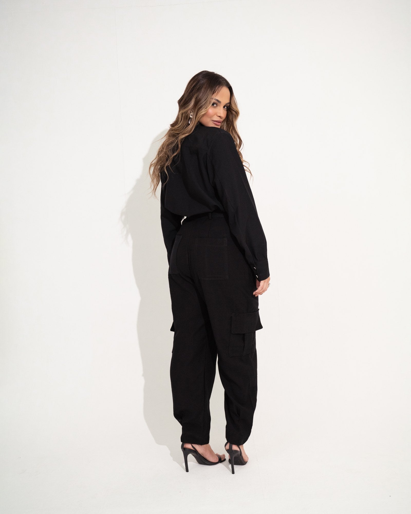 CALÇA BAGGY BOLSOS CARGO