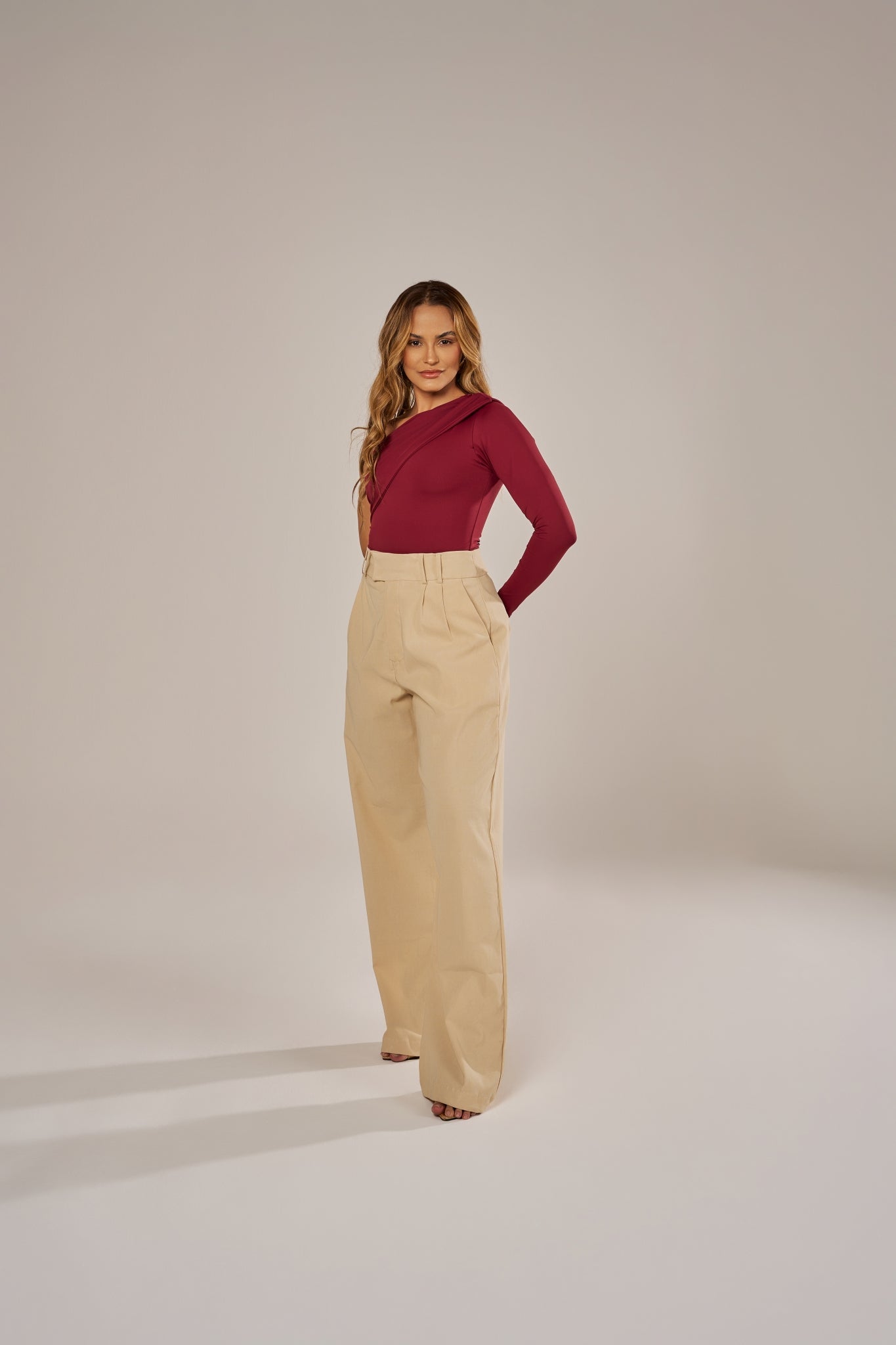 BODY OMBRO ÚNICO DRAPEADO