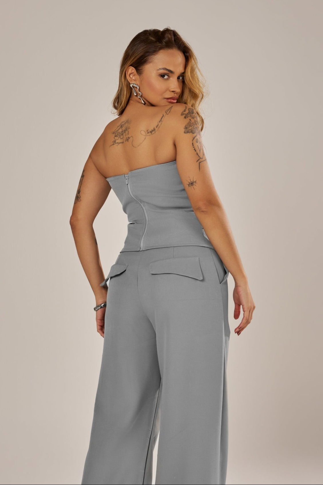 CALÇA CLÁSSICA ALFAIATARIA LISA