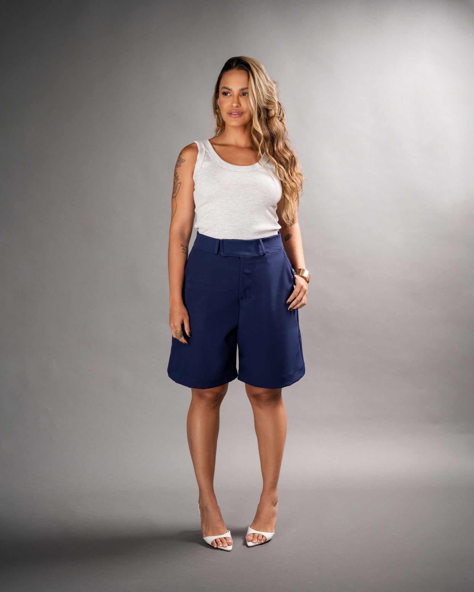 BLUSA CAMISETA ALÇAS LARGAS