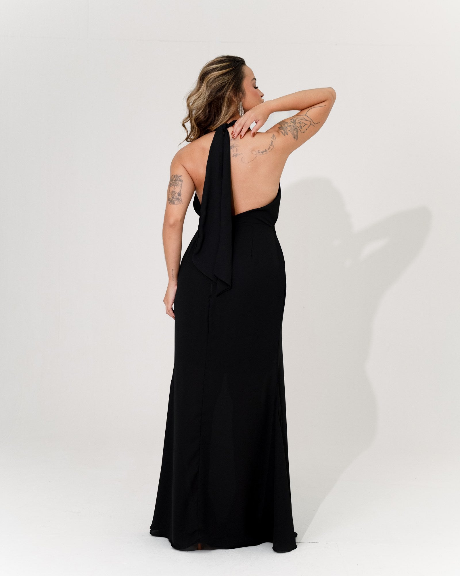 VESTIDO MIDI FRENTE ÚNICA DEGAGÊ