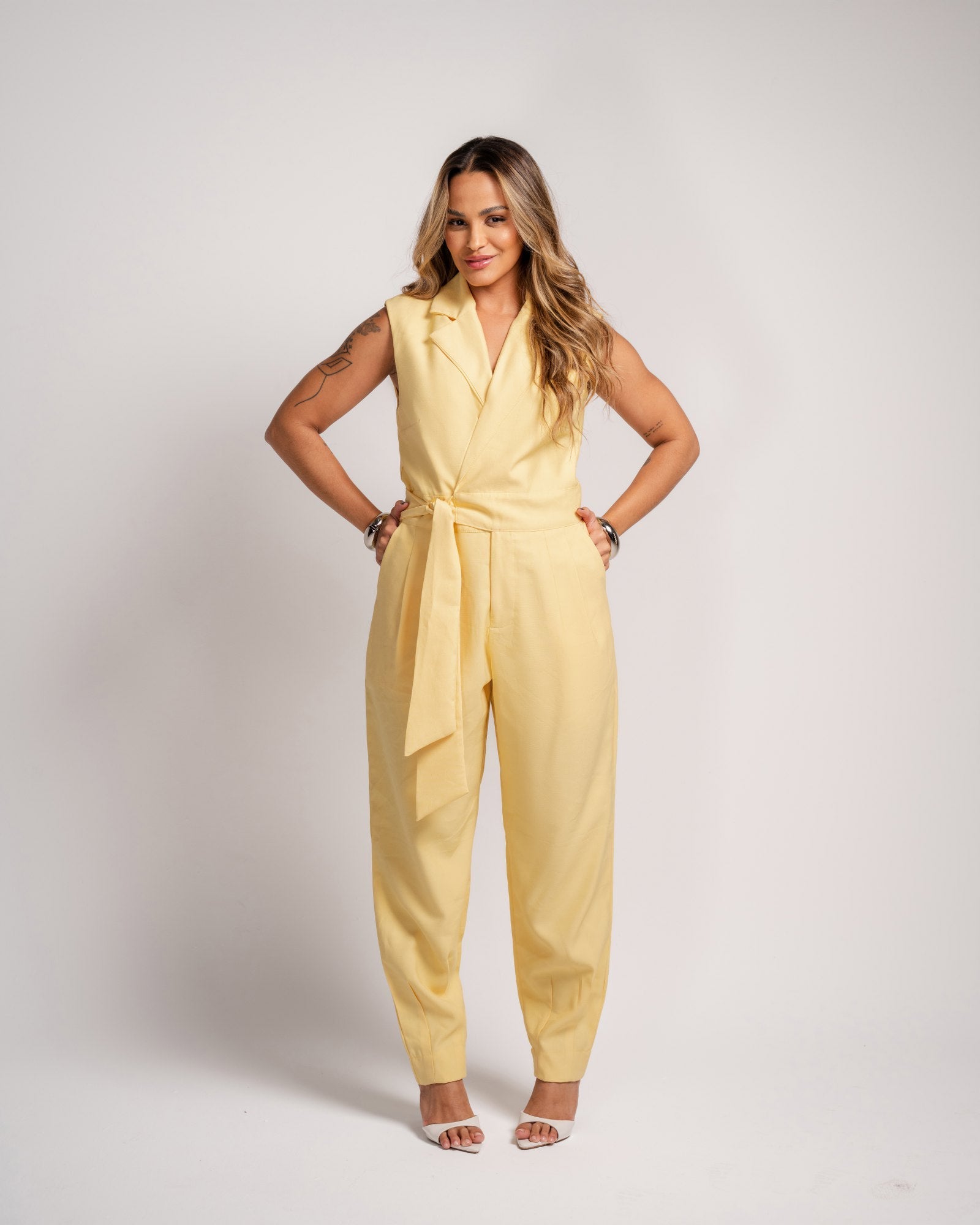 MACACÃO  SLOUCHY COM FAIXA