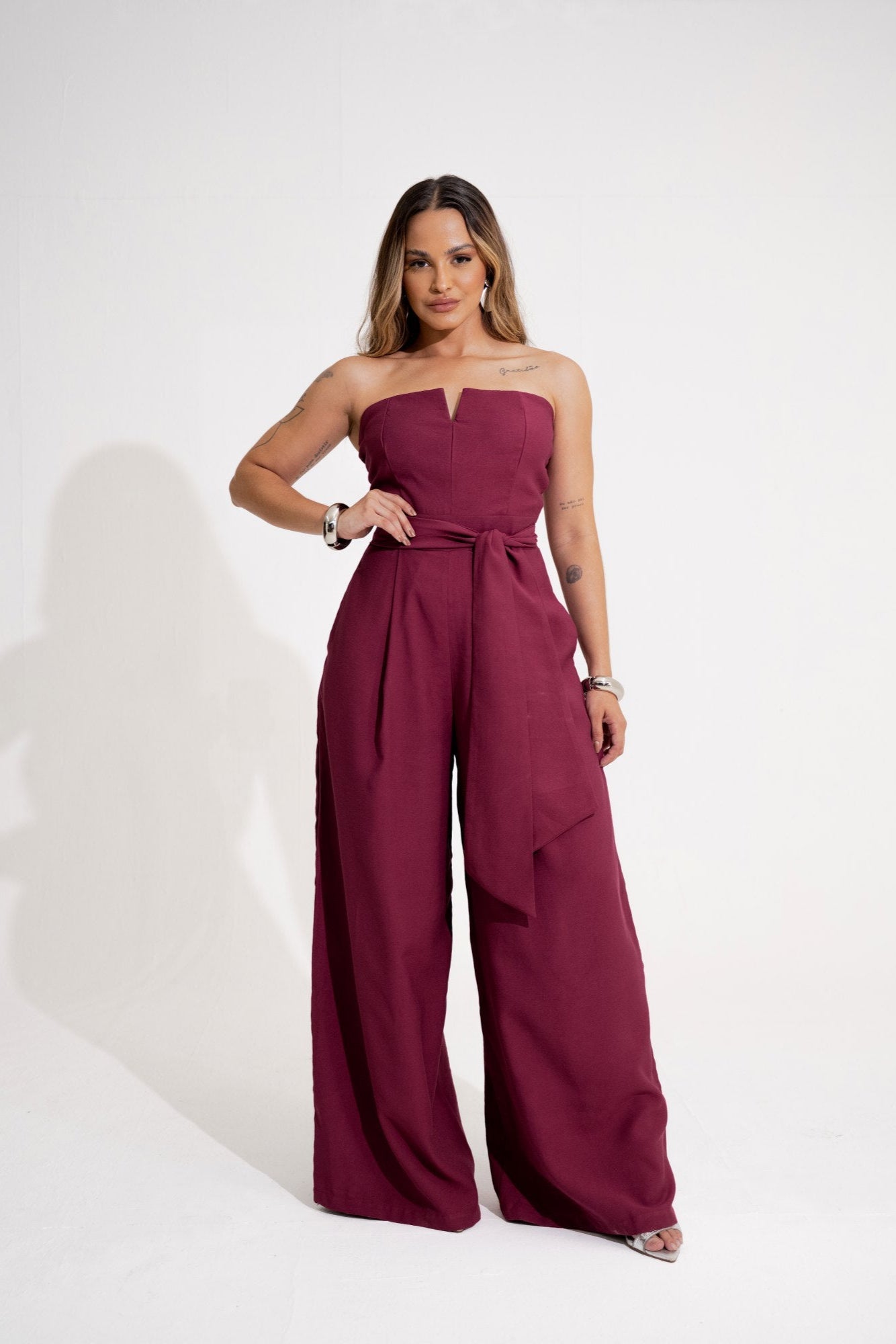 MACACÃO PANTALONA COM FAIXA