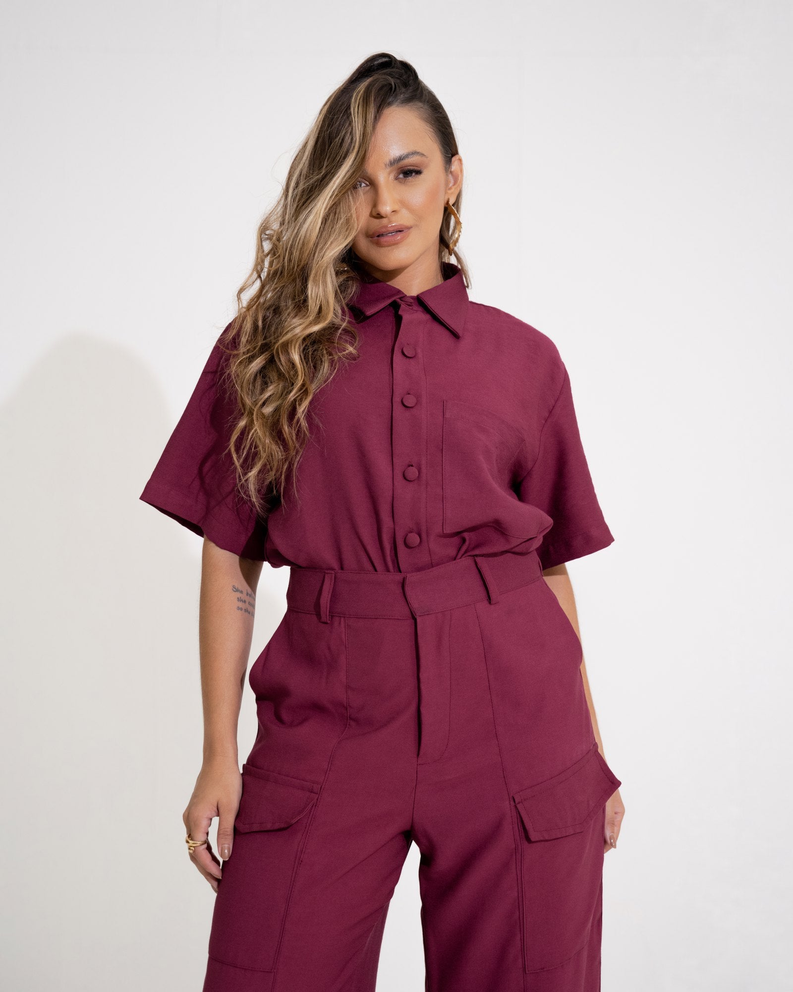 CAMISA MANGA CURTA CLÁSSICA