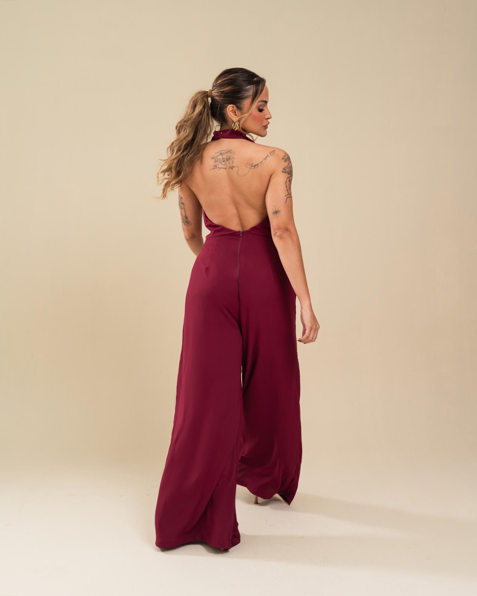 MACACÃO PANTALONA BUSTO DEGAGÊ