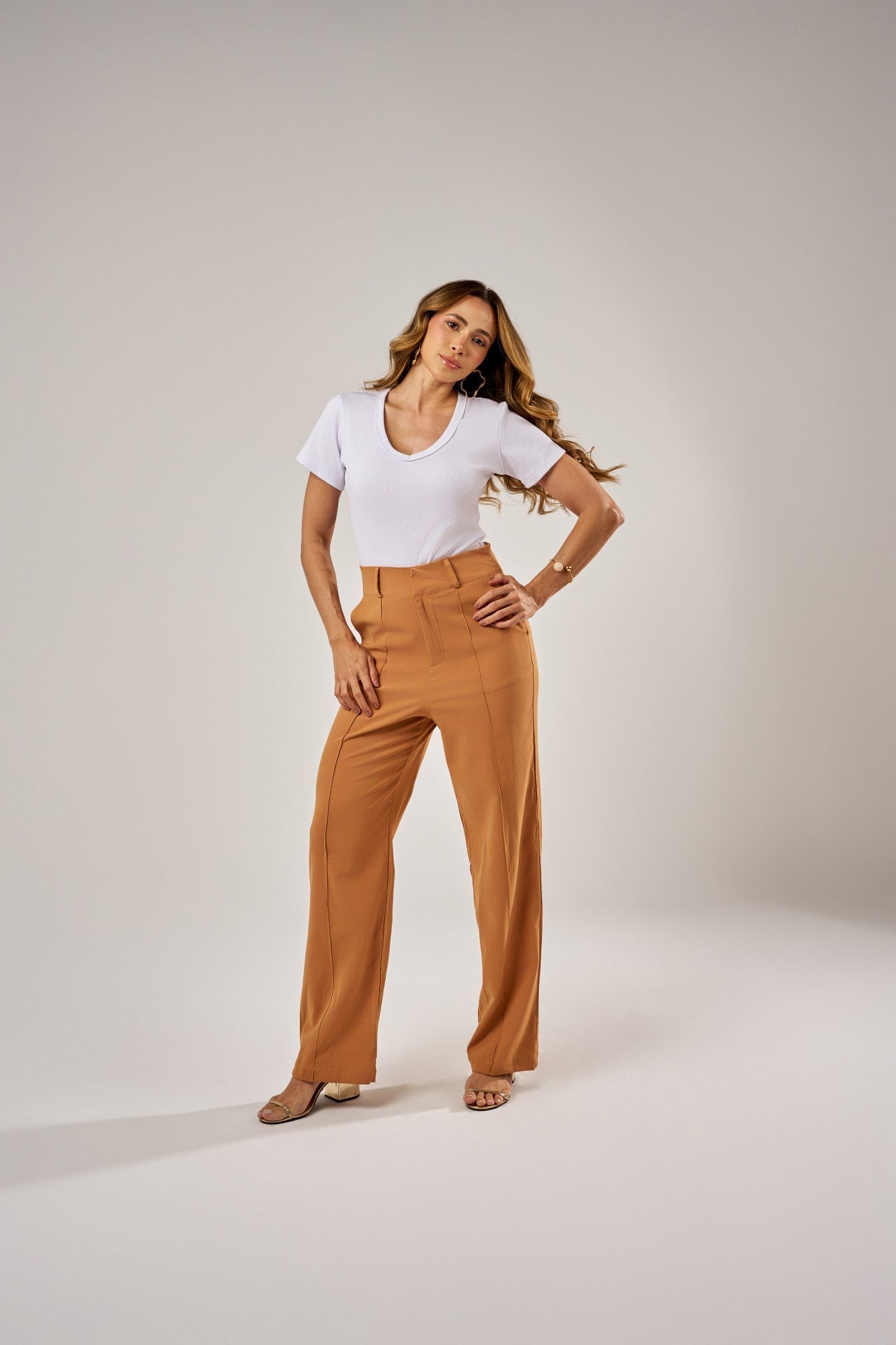 BLUSA MANGA CURTA GOLA V