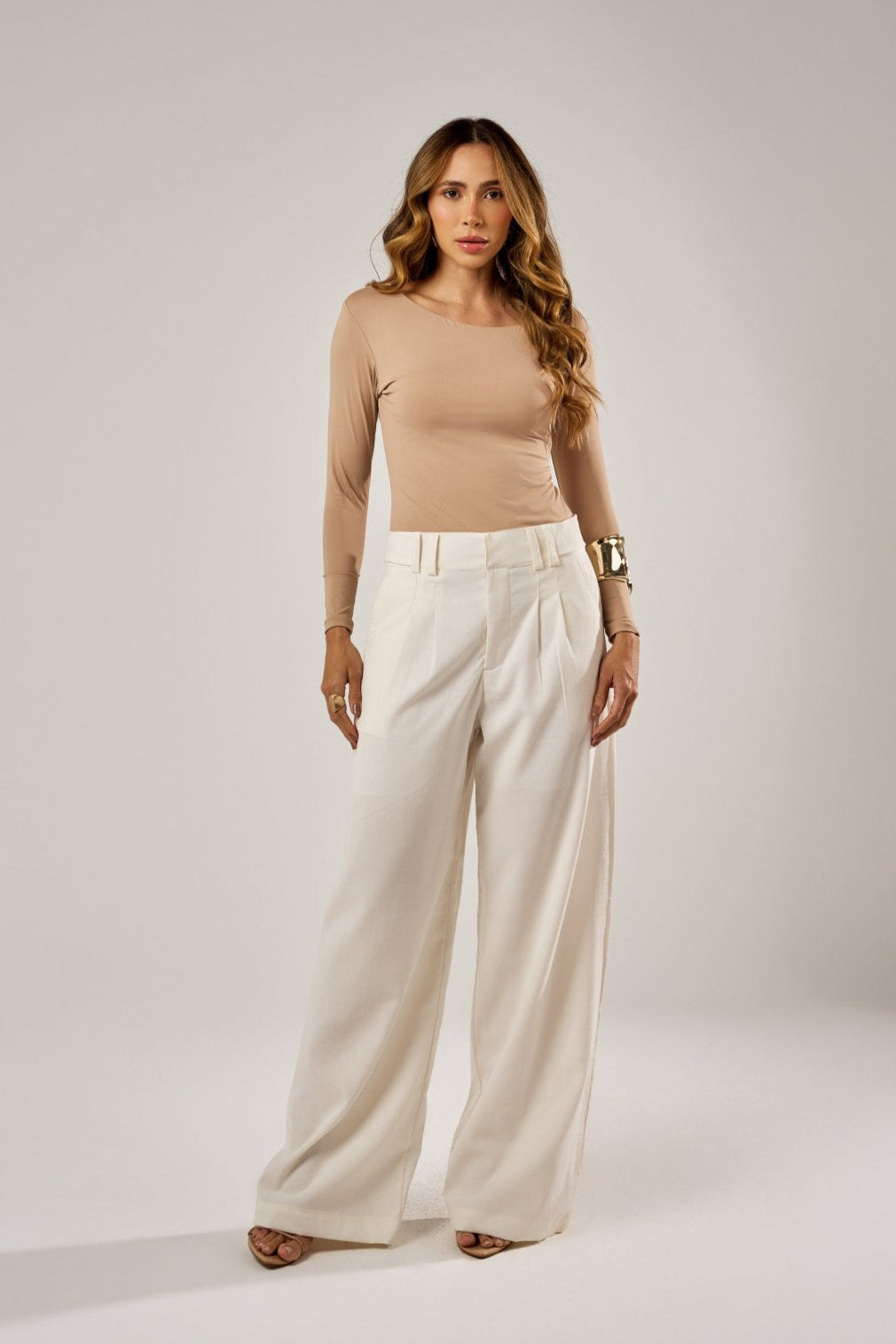 BLUSA DECOTE CANOA MANGA LONGA