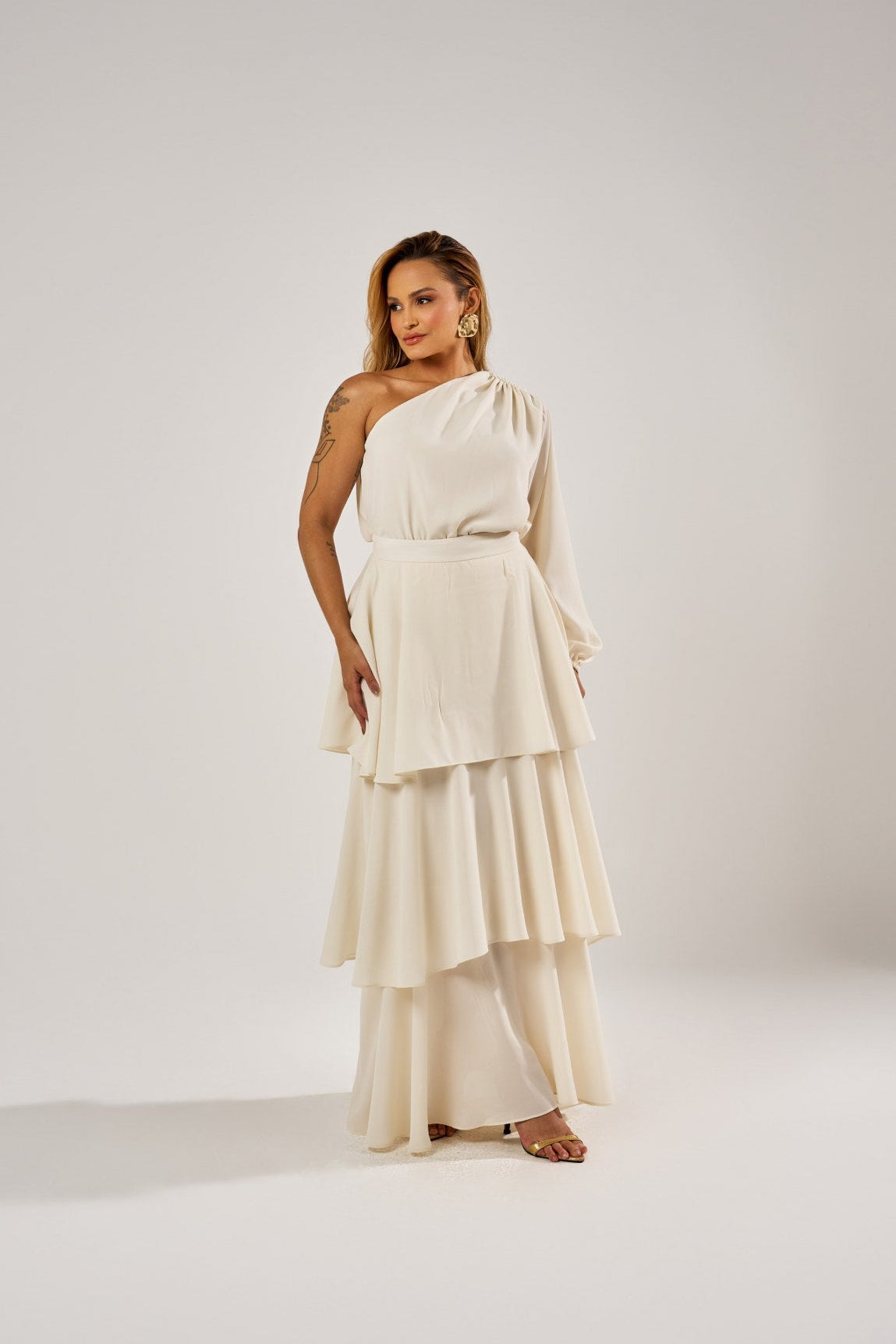 SAIA MIDI CAMADAS MAGNÓLIA