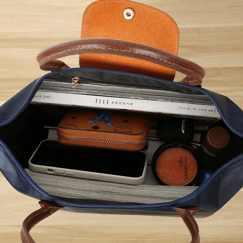 Bolsa Feminina Versátil e Espaçosa