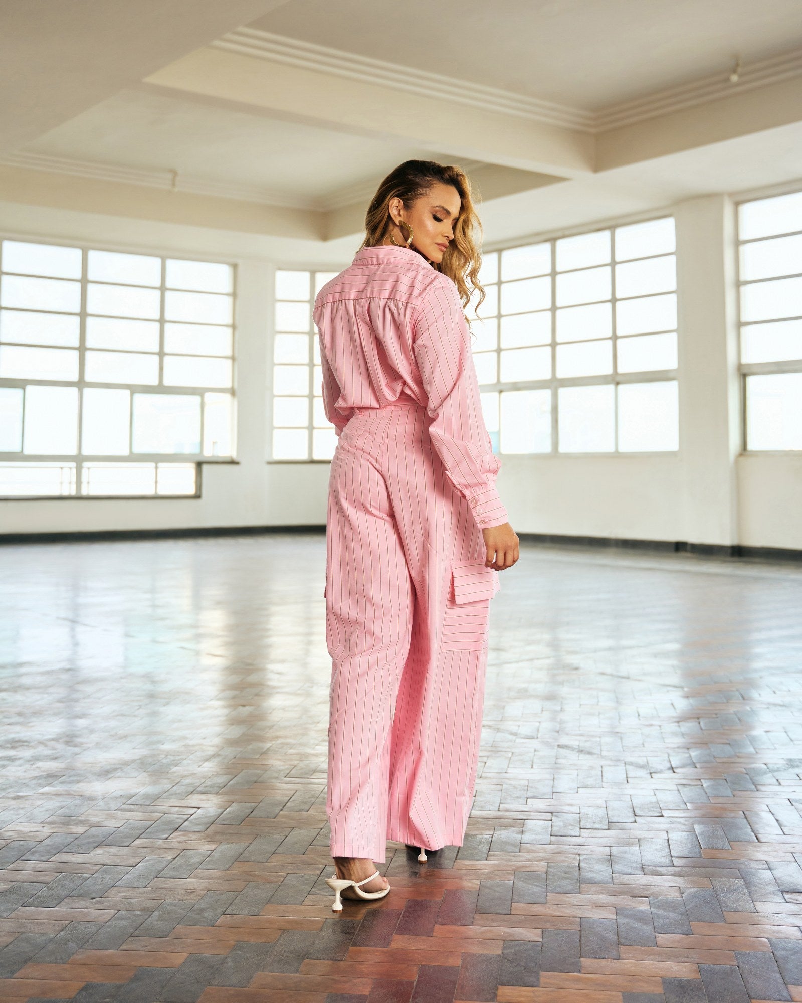 CAMISA FIO TINTO COM BOLSOS