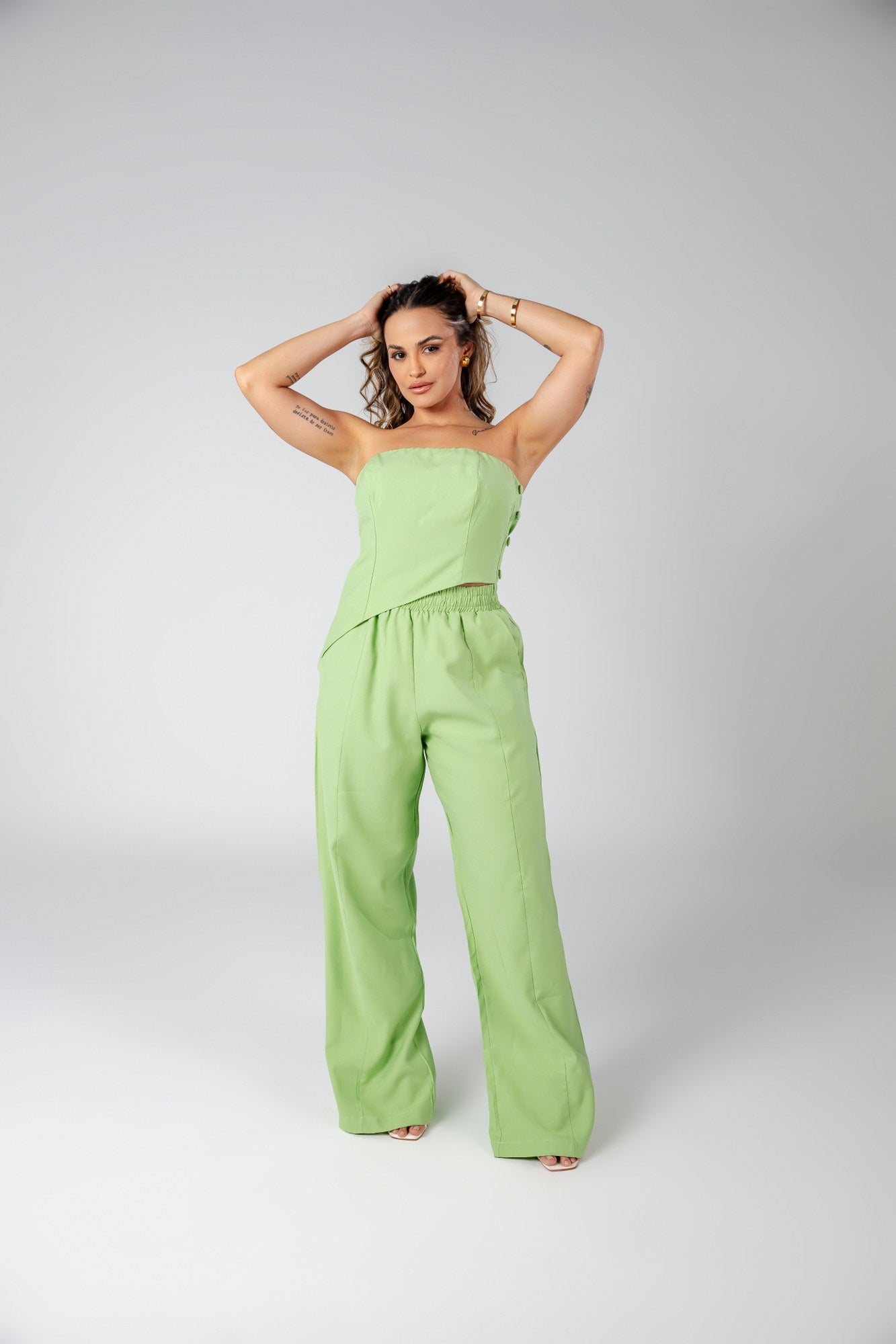 CROPPED TOMARA QUE CAIA  ASSIMÉTRICO