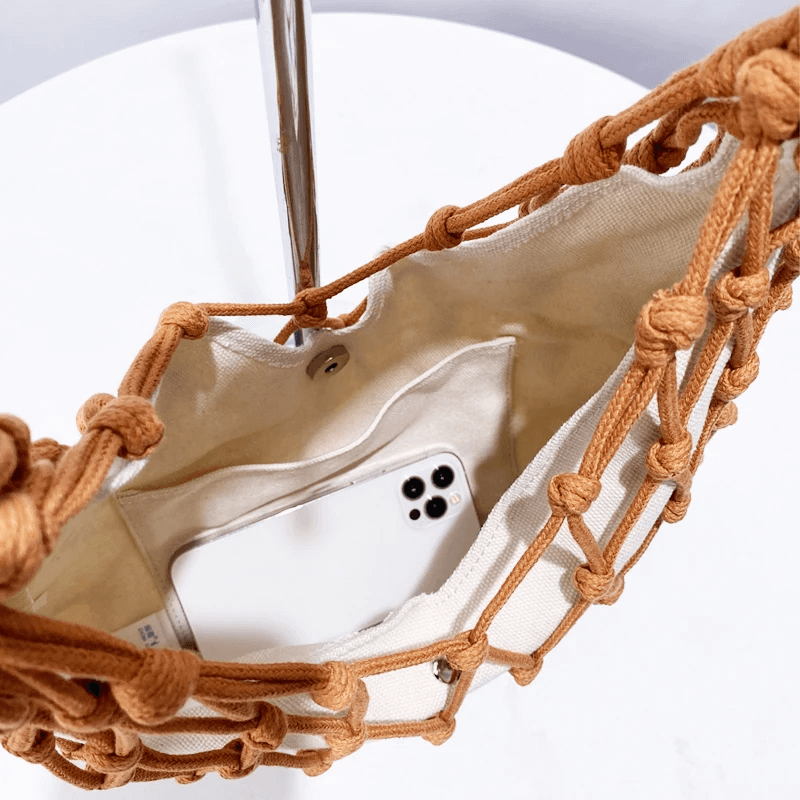 Bolsa Feminina em Trama Artesanal Pietra