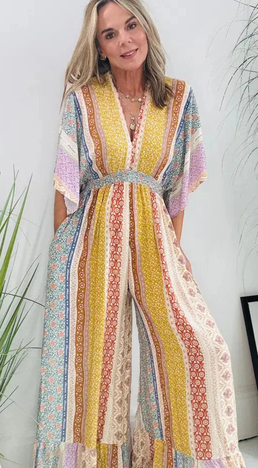 Macacão Kamilly: Um toque vintage para o seu dia a dia