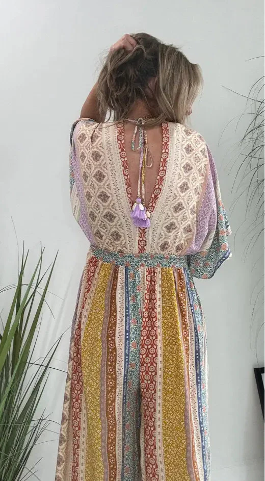 Macacão Kamilly: Um toque vintage para o seu dia a dia