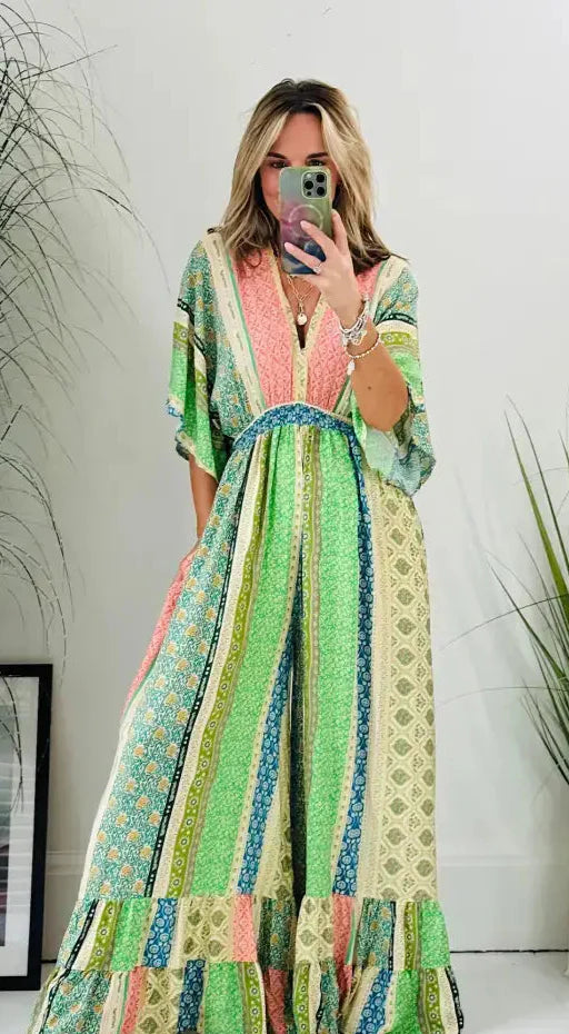 Macacão Kamilly: Um toque vintage para o seu dia a dia