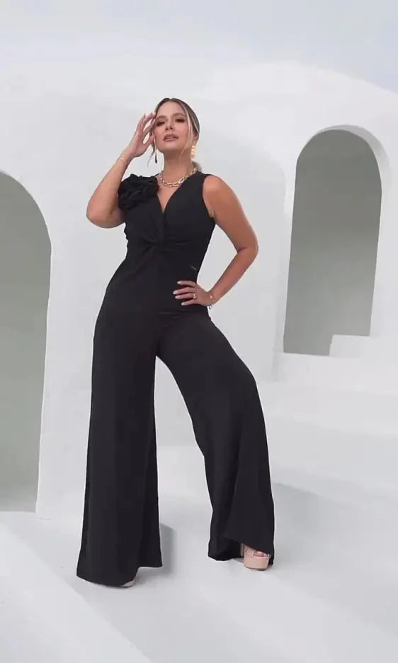 Macacão Noir Elegance - Sofisticação em Cada Detalhe