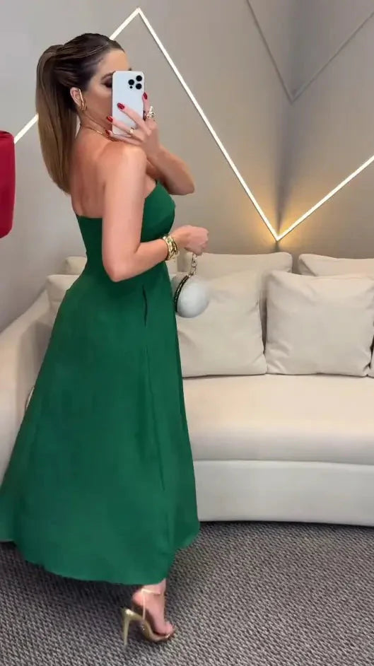 Vestido Emerald – Elegância e Simplicidade Atemporal!