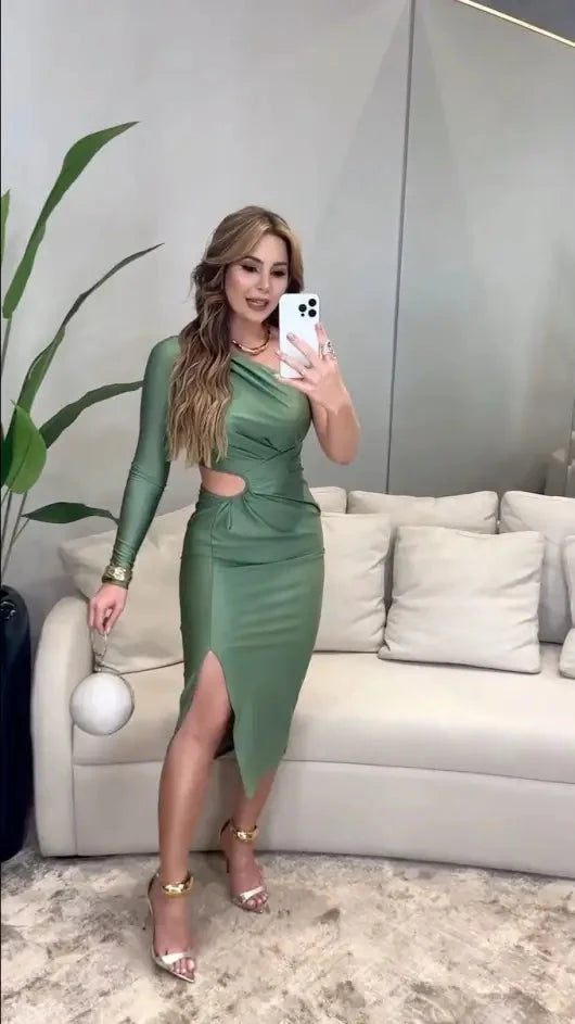 Vestido Esmeralda – Modernidade e Elegância em Cada Detalhe!